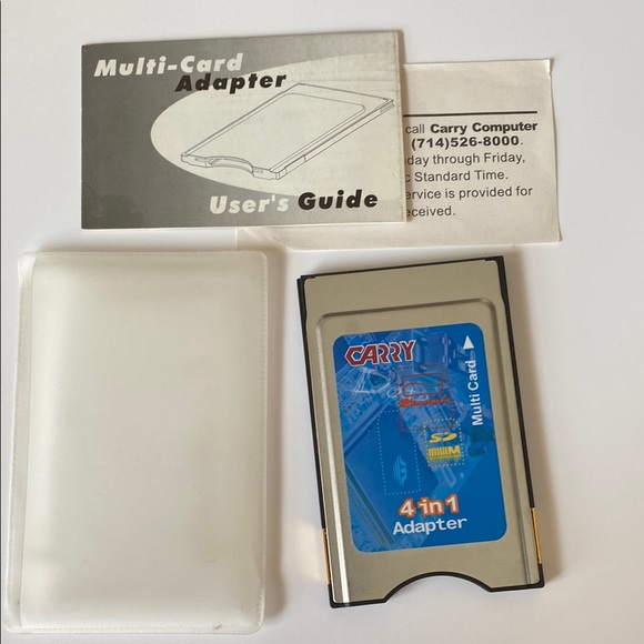Carry 4-in-1 Multi-Card Adapter new - Picture 1 of 3